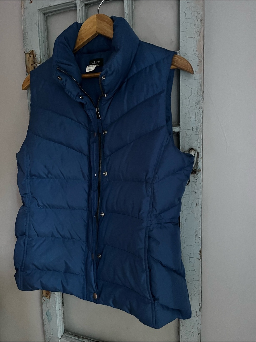 J. Crew women’s Quilted Navy Puffer Vest - Picture 3 of 6